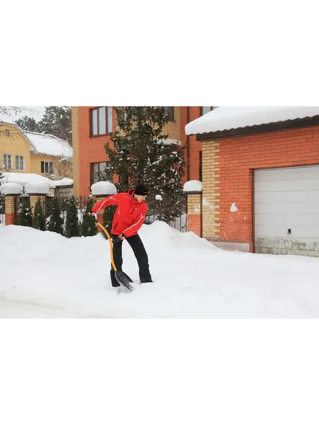 Изображение товара Лопата для уборки снега Tornadica TOR-32LPT-Z (зимняя)