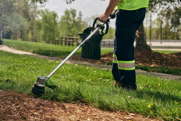 Изображение товара Триммер аккумуляторный Greenworks 2110607UA