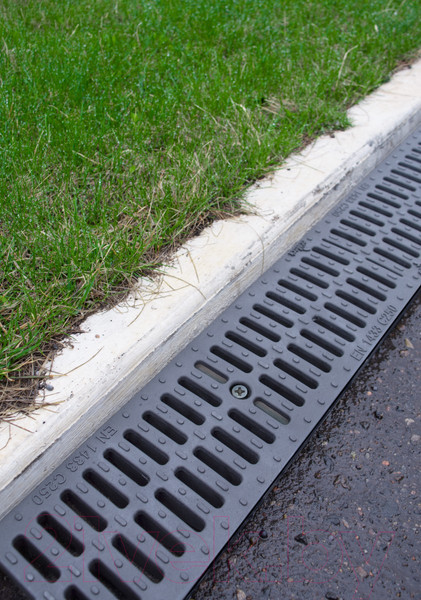 Изображение товара Лоток водоотводный Ecoteck Medium 100.95 h115 / ДИ 19717000 (с решеткой)