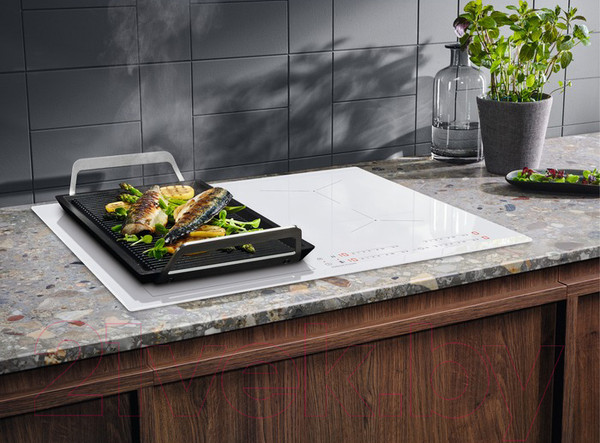 Изображение товара Индукционная варочная панель Electrolux EIV63440BW