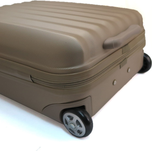 Изображение товара Чемодан на колесах Krokomander WA-6041 (шампань)