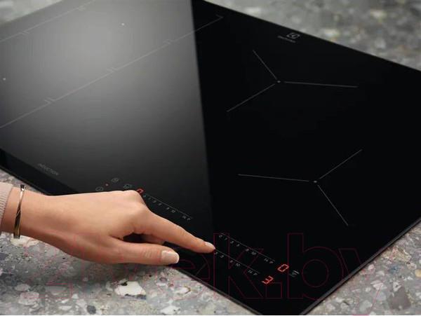 Изображение товара Индукционная варочная панель Electrolux CIV634