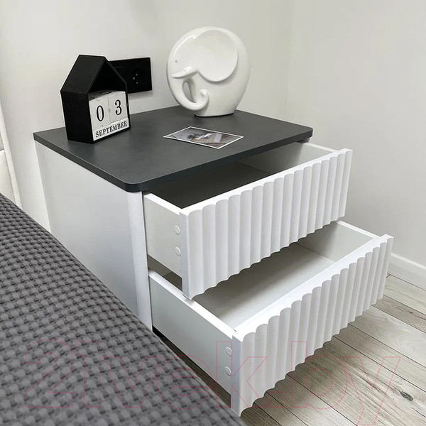 Изображение товара Прикроватная тумба Shtabe Royal 5002 эко (белый/металл Бруклин)