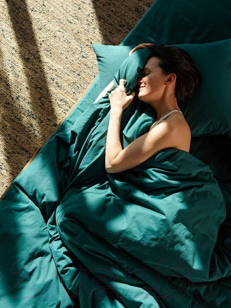 Изображение товара Комплект постельного белья GoodNight Сатин Делюкс 1.5 / 385244 (изумруд)