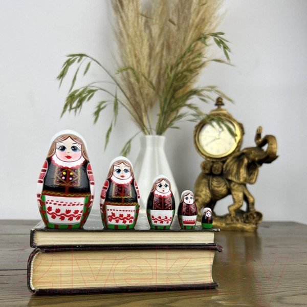 Изображение товара Матрешка сувенирная Брестская Фабрика Сувениров Калинковичская в белорусской традиционной одежде / 5203