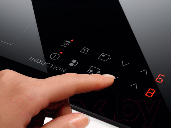 Изображение товара Индукционная варочная панель Electrolux LIV63431BK
