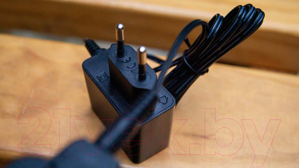 Изображение товара Зарядное устройство для электроинструмента TOTAL TCLI12071