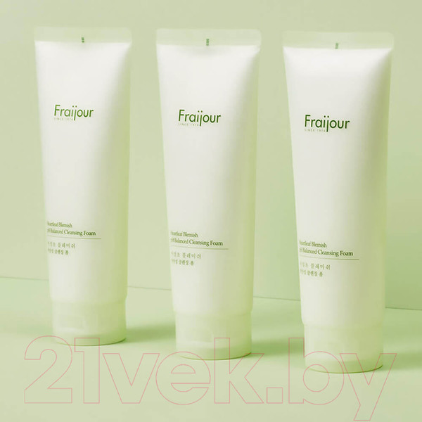 Изображение товара Пенка для умывания Fraijour Heartleaf Blemish pH Balanced Cleansing Foam (250мл)