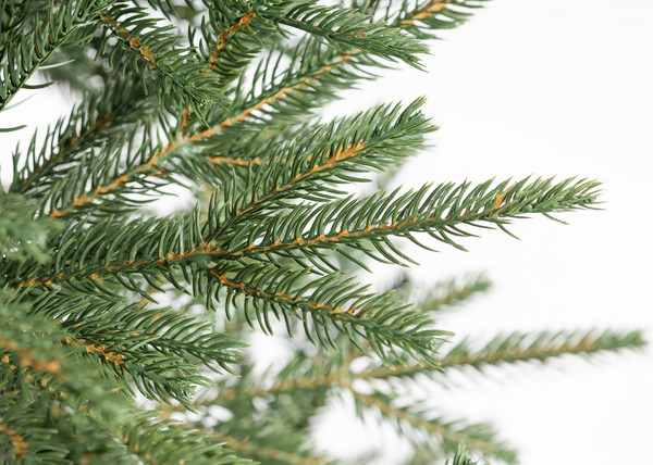 Изображение товара Ель искусственная Maxy Poland Рождественская литая (1.6м)