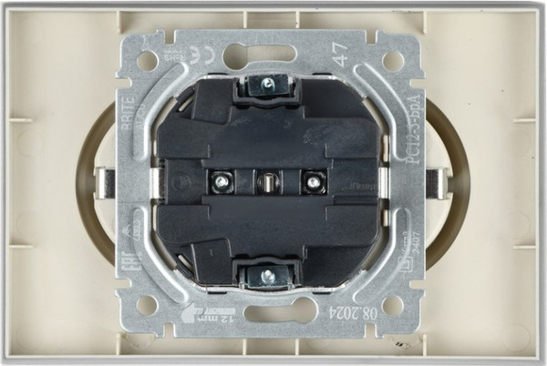 Изображение товара Розетка IEK Brite BR-R21-16-K47-F (алюминий)
