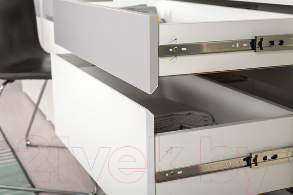 Изображение товара Комод Mobi Торонто 13.321 (белый PE шагрень/стальной серый 1700 PE)