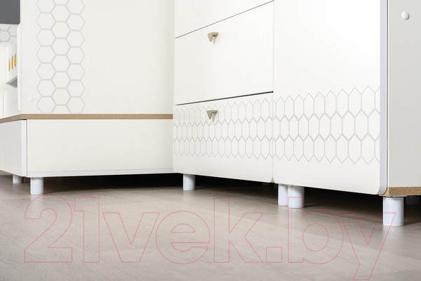 Изображение товара Комод Mobi Эйп 13.322 (белый PE шагрень/дуб белый exclusive OW D4430)