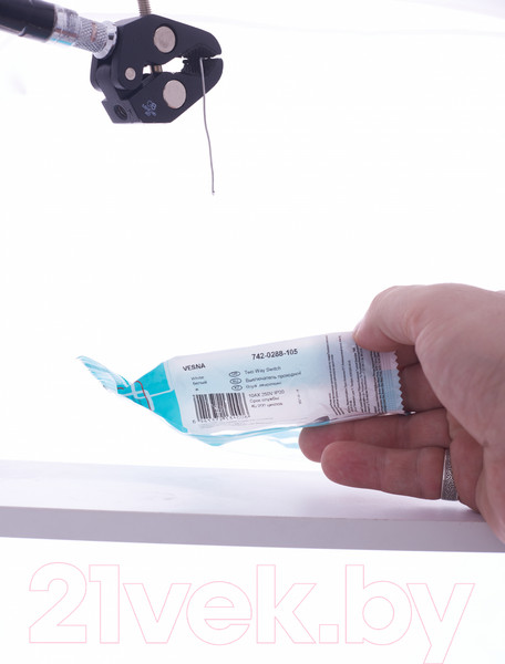 Изображение товара Выключатель Lezard Vesna 742-0288-105