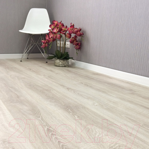 Изображение товара Ламинат Egger Home Classic Дуб Тосколано светлый EHL015