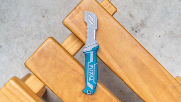 Изображение товара Нож строительный TOTAL THT51881