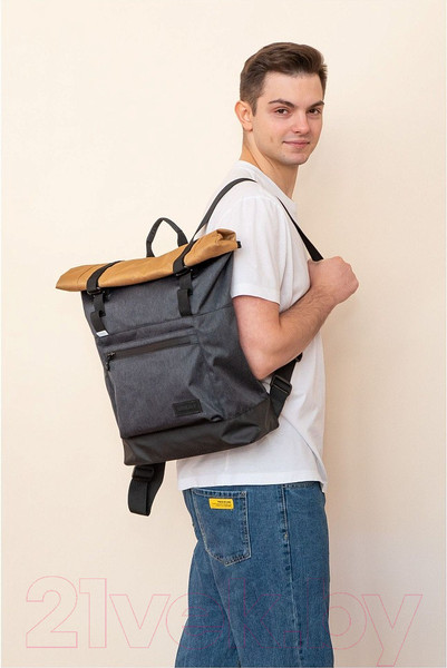 Изображение товара Рюкзак Grizzly RQL-315-1 (черный/песочный)