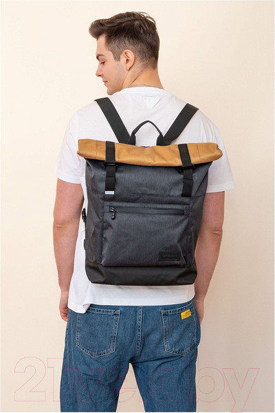 Изображение товара Рюкзак Grizzly RQL-315-1 (черный/песочный)