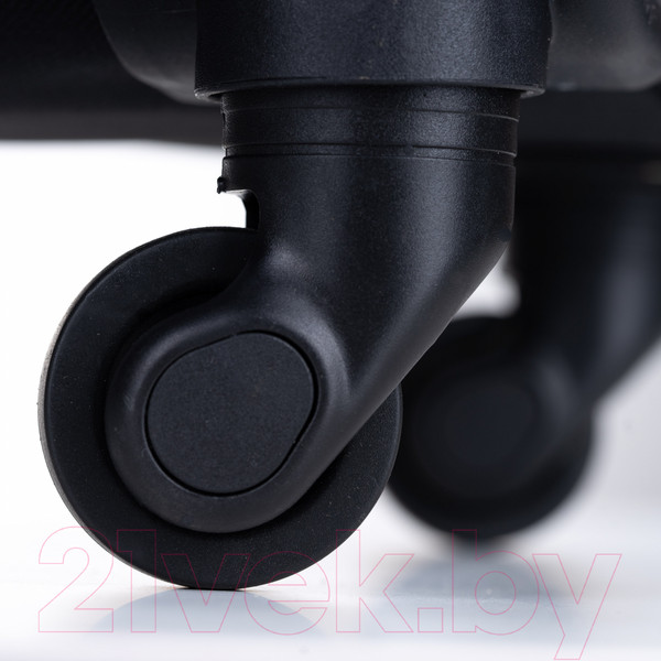 Изображение товара Чемодан на колесах Solier STL1651 (L, черный/красный)