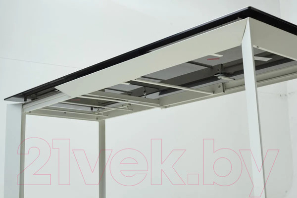Изображение товара Обеденный стол M-City Cremona 180 KL-188 / 614М04876 (контрастный мрамор матовый/белый)