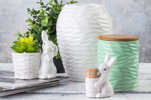 Изображение товара Держатель для зубочисток Elan Gallery Зайка с зубочистками / 350127