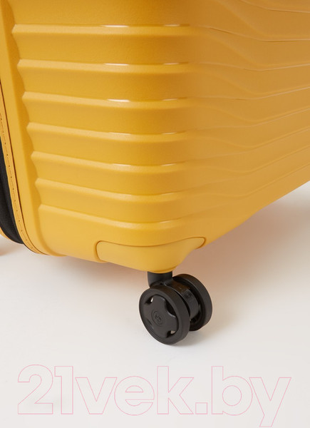 Изображение товара Чемодан на колесах Samsonite Upscape KJ1*06 004