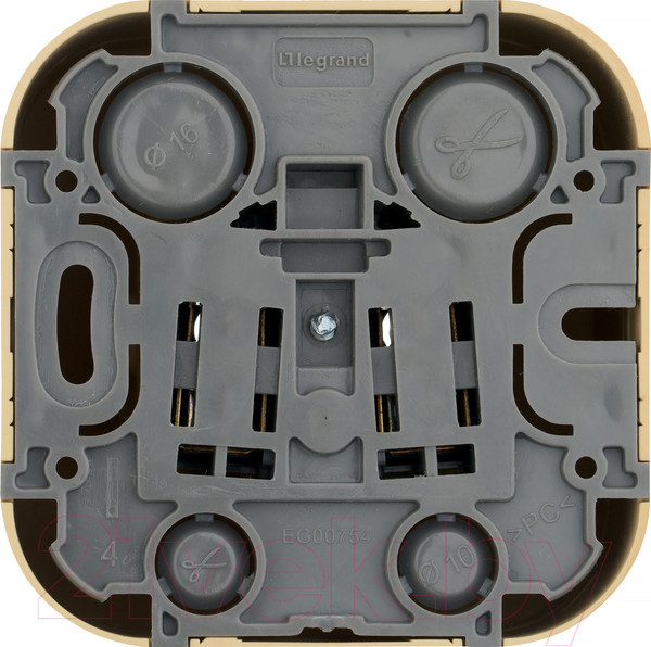 Изображение товара Розетка Legrand Quteo 782271 (дерево)