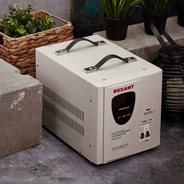 Изображение товара Стабилизатор напряжения Rexant AСН-5 000/1-Ц / 11-5005