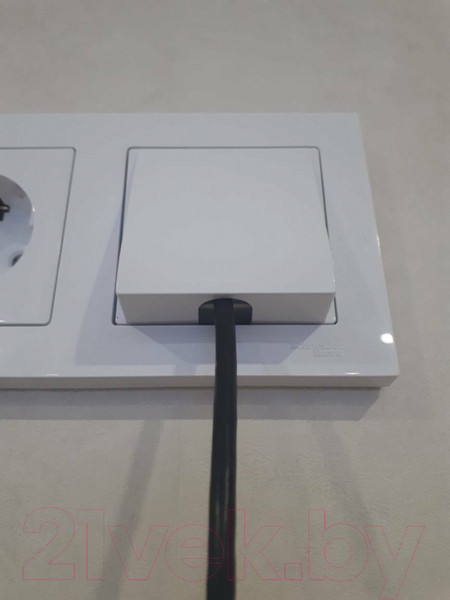 Изображение товара Вывод кабеля Systeme (Schneider) Electric AtlasDesign ATN000199