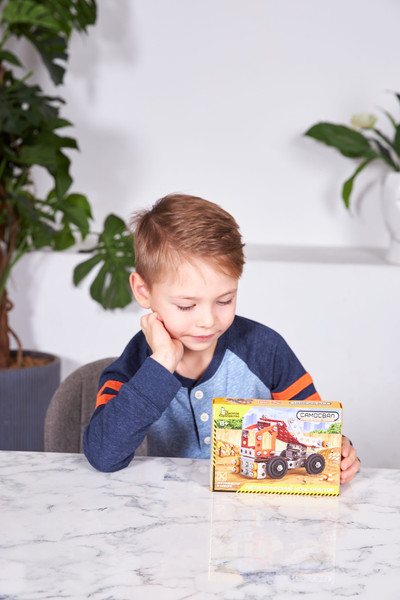 Изображение товара Конструктор Десятое королевство Строительная техника. Самосвал / 02134