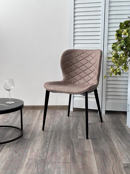 Изображение товара Стул M-City Клод / 688M05066 (Kiprus-03 латте искусственная замша/черный)