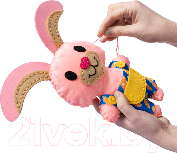 Изображение товара Набор для шитья Десятое королевство Плюшевая игрушка своими руками Зайка / 04376