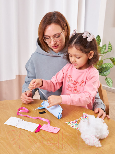 Изображение товара Набор для шитья Десятое королевство Плюшевая игрушка своими руками Кошечка / 04370