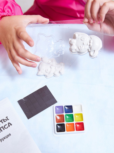 Изображение товара Набор для творчества Десятое королевство Магниты из гипса под роспись Строительная техника / 04489