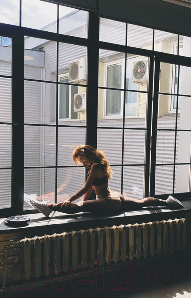 Изображение товара Книга АСТ Поворот на 180. История длиною в жизнь (Некс С.)