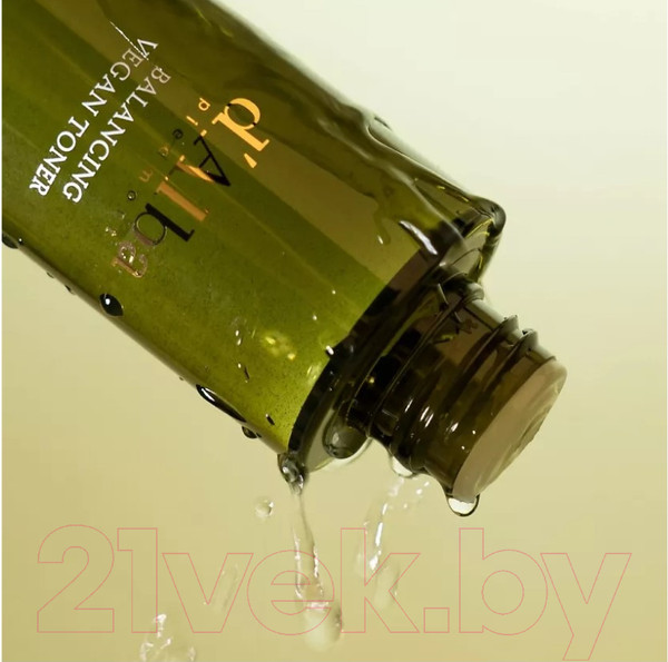 Изображение товара Тонер для лица d'Alba Mild Skin Balancing Vegan Toner