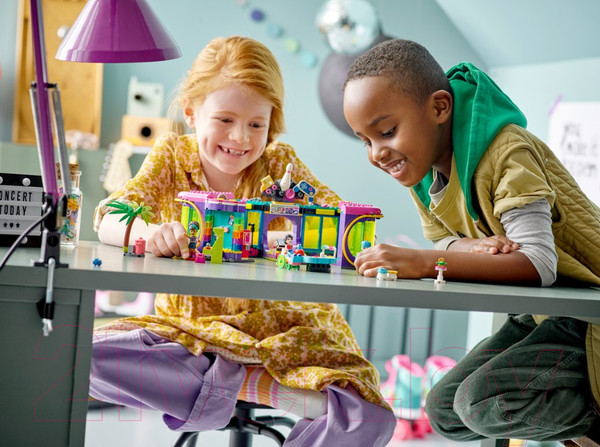 Изображение товара Конструктор Lego Friends Диско-аркада для роллеров 41708
