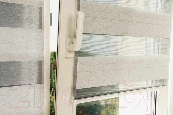 Изображение товара Рулонная штора Delfa Сантайм День-Ночь Роко МКД DN-43051 (68x160, светло-серый)