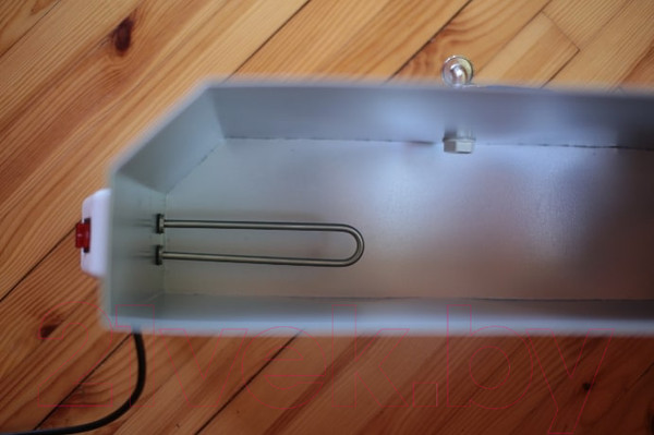 Изображение товара Накопительный водонагреватель Метлес - 1 100011 (20л, белое золото)