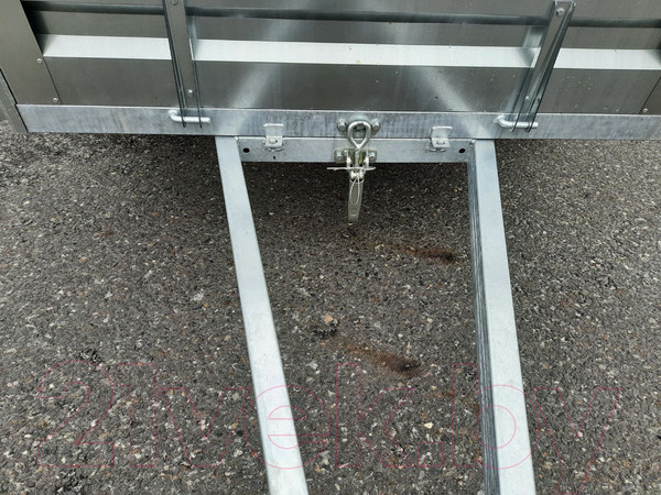 Изображение товара Прицеп для автомобиля Кремень Стандарт плюс 2.0x1.3 (50см борт, тент 30см, оцинкованный)