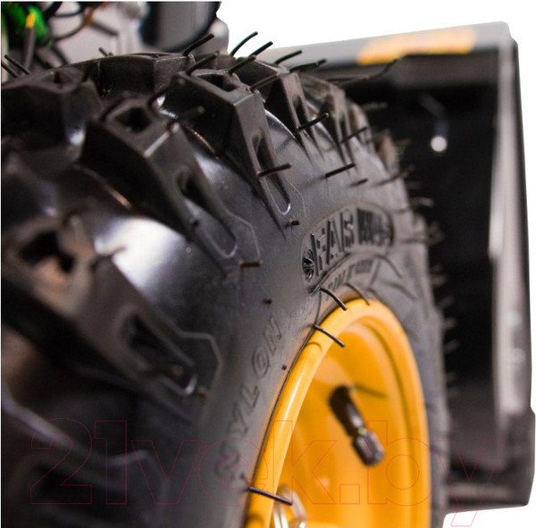 Изображение товара Снегоуборщик бензиновый Champion ST553