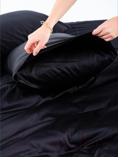 Изображение товара Комплект постельного белья GoodNight Сатин Делюкс Евро / 267078 (черный)