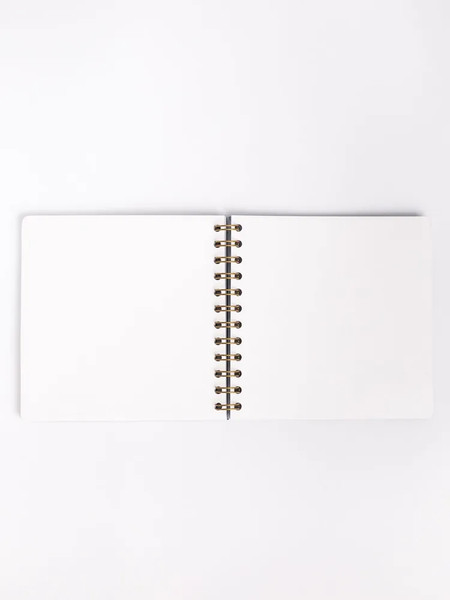 Изображение товара Скетчбук Малевичъ White Swan / 401479 (25л, синий)