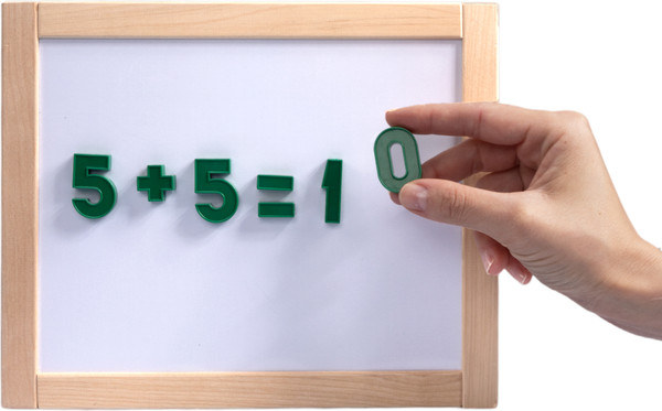 Изображение товара Развивающий игровой набор Десятое королевство Набор цифр и знаков / 00858