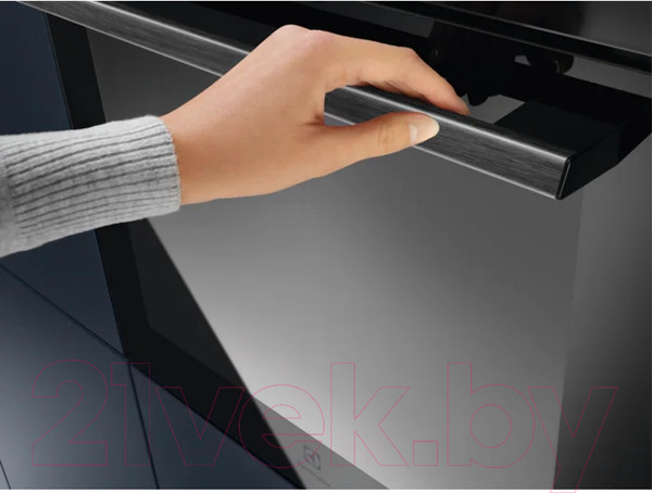Изображение товара Электрический духовой шкаф Electrolux EOE5C71Z