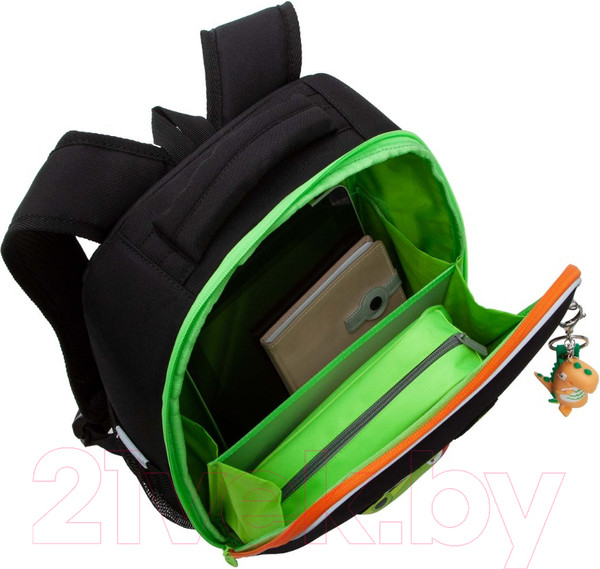 Изображение товара Школьный рюкзак Grizzly RAw-397-7 (черный)