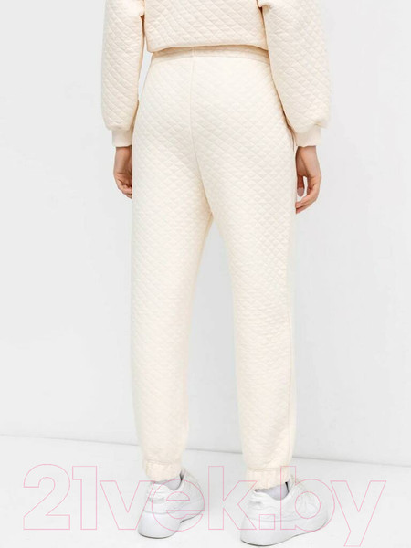 Изображение товара Брюки спортивные Mark Formelle 382413 (р.164/170-90, пастельно-бежевый)