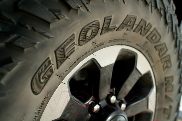 Изображение товара Летняя легкогрузовая шина Yokohama Geolandar M/T G003 235/85R16 120Q