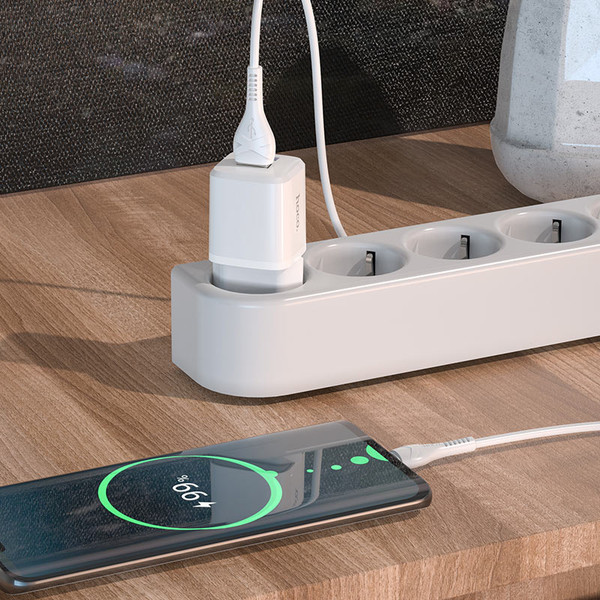 Изображение товара Адаптер питания сетевой Hoco N8 + кабель Type-C (белый)