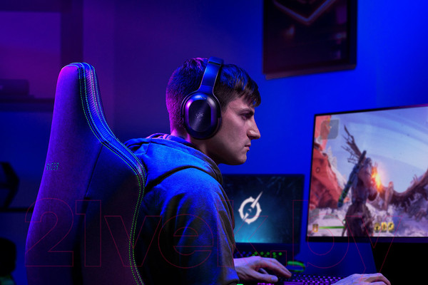 Изображение товара Беспроводные наушники Razer Barracuda Pro / RZ04-03780100-R3M1