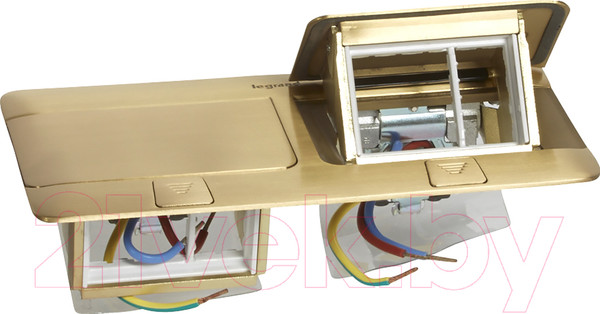Изображение товара Блок розеточный Legrand 54017 (латунь)